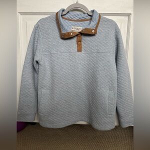 Koolaburra by UGG Light Blue Quilted Crewneck Pullover with Tan Trim